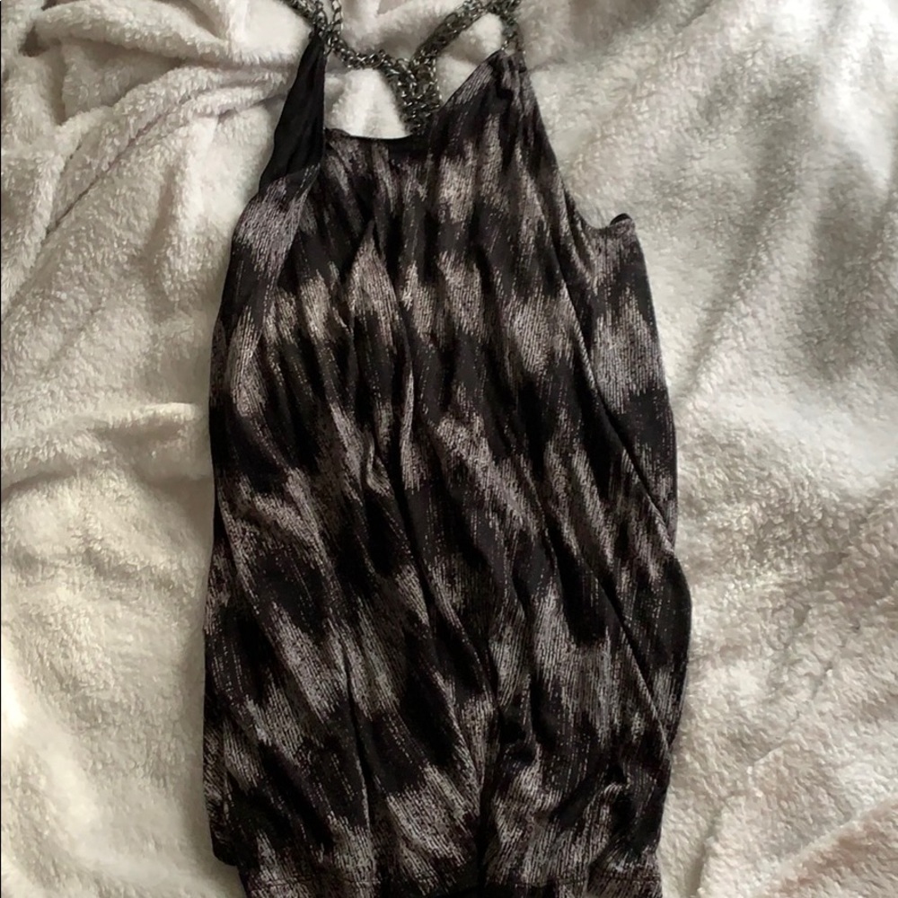 Dress metal straps